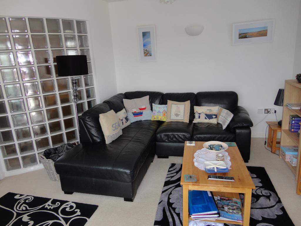 Ocean Breeze Apartment Bude Phòng bức ảnh